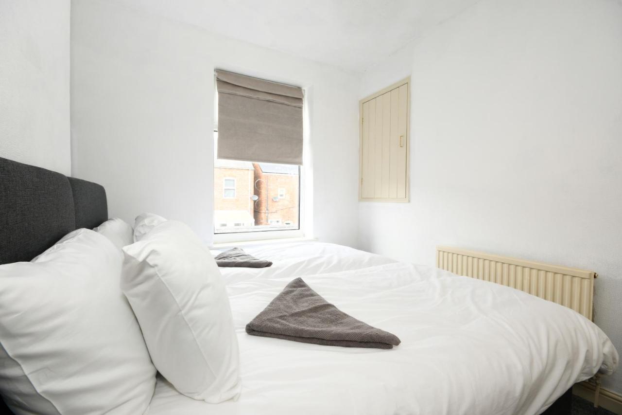 Cottage Style 3 Bedroom House - Close To City Centre & The Peaks Chesterfield Esterno foto